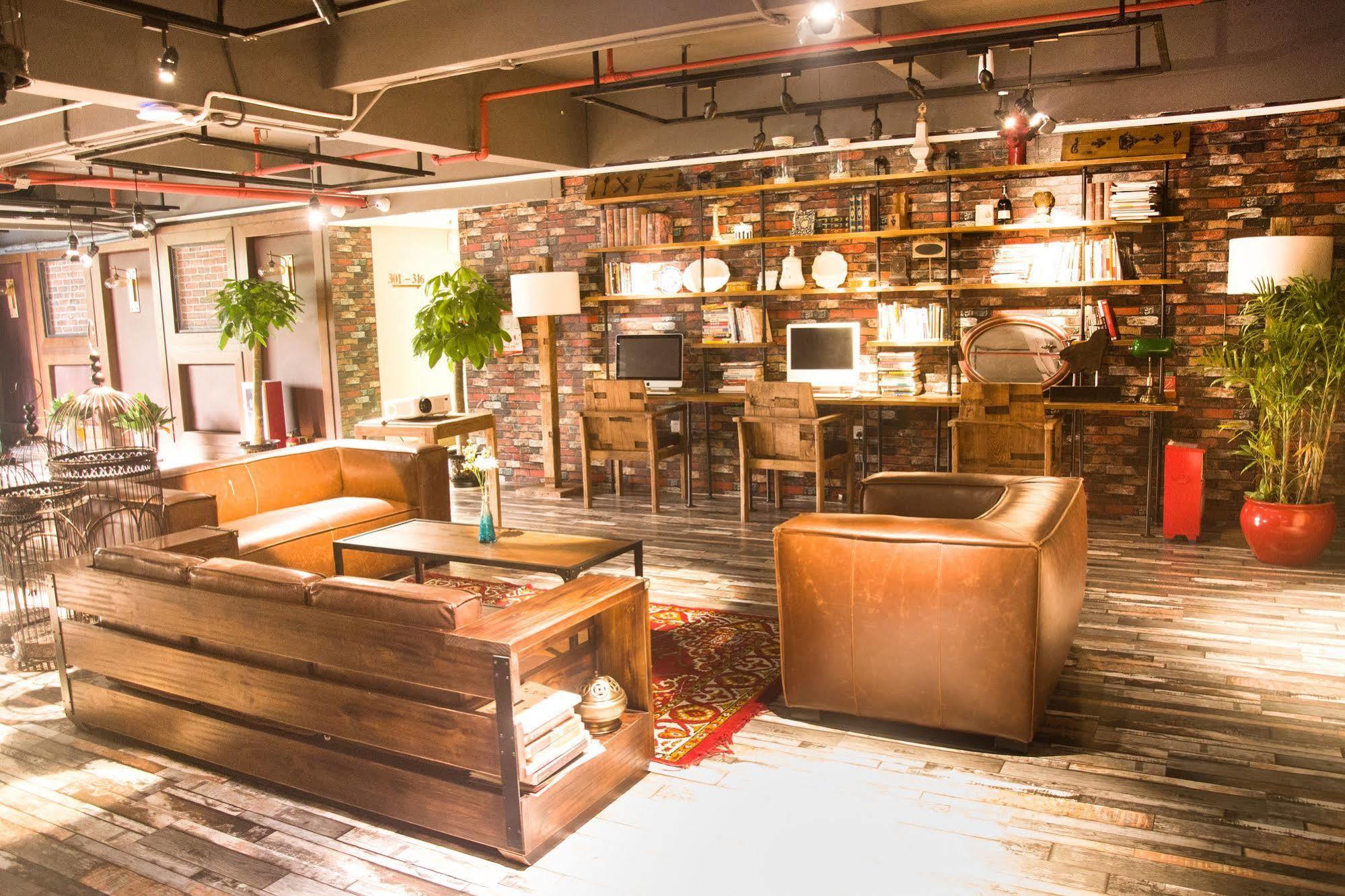 James Joyce Coffeetel Guangzhou International Convention & Exhibition Center Екстер'єр фото