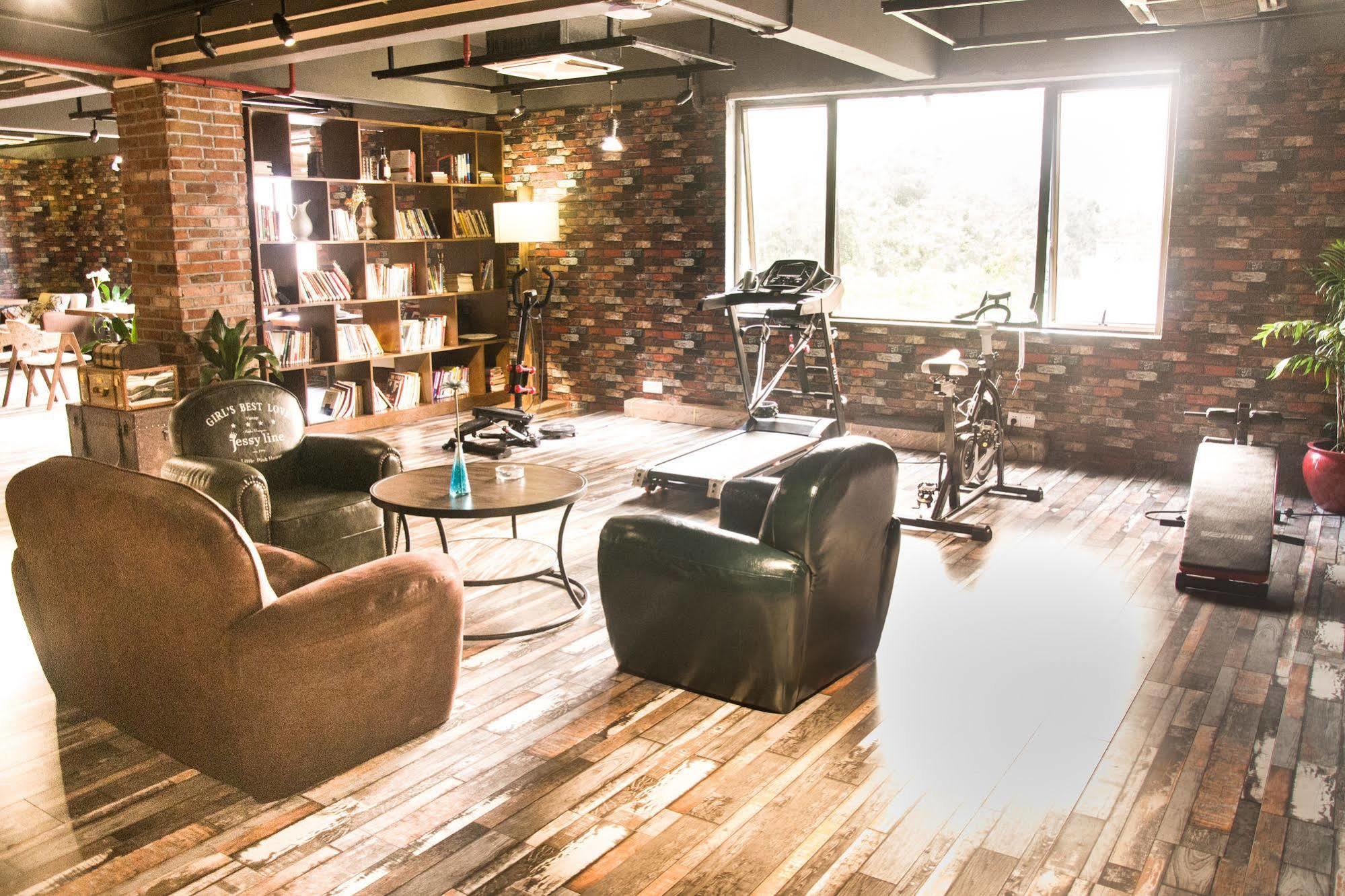 James Joyce Coffeetel Guangzhou International Convention & Exhibition Center Екстер'єр фото