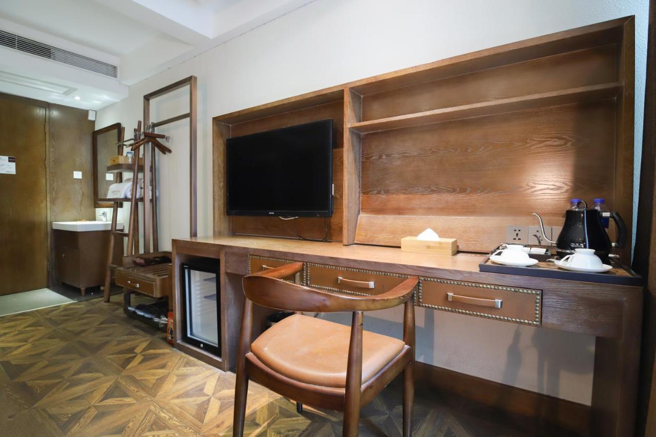 James Joyce Coffeetel Guangzhou International Convention & Exhibition Center Екстер'єр фото